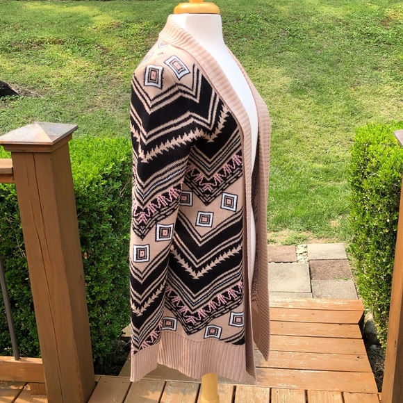 Charlotte Russe Sweater Coat - Picture 3 of 11